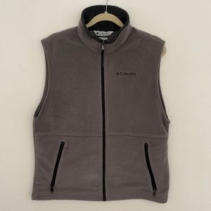 Men’s Columbia vest